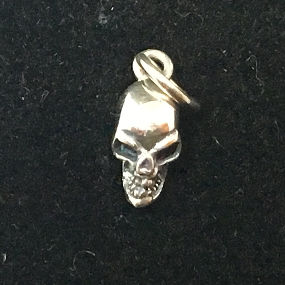 Brand New 925 Sterling Silver Skull Pendant